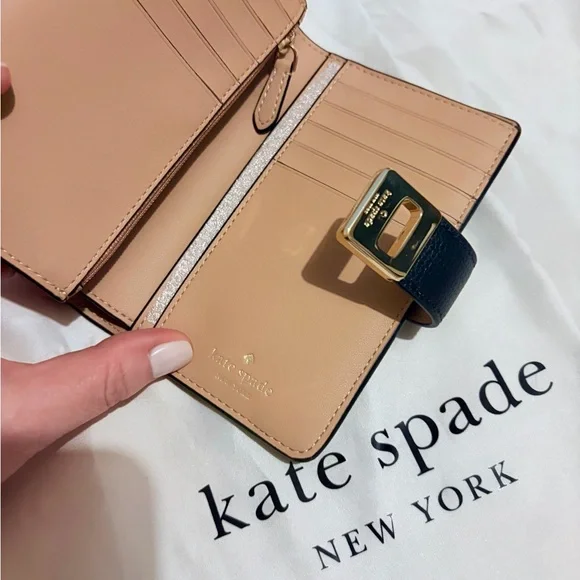 🆕 Kate Spade Medium Bifold Wallet in Black - Picture 2 of 3